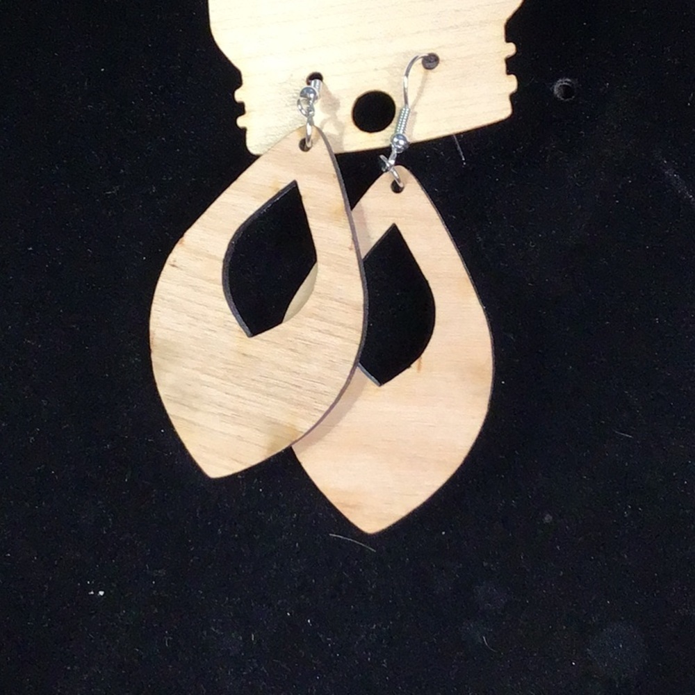 Snowflake Earrings (8jj) - Picture 2 of 2